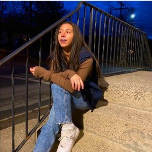 Meet your Posher, Abby